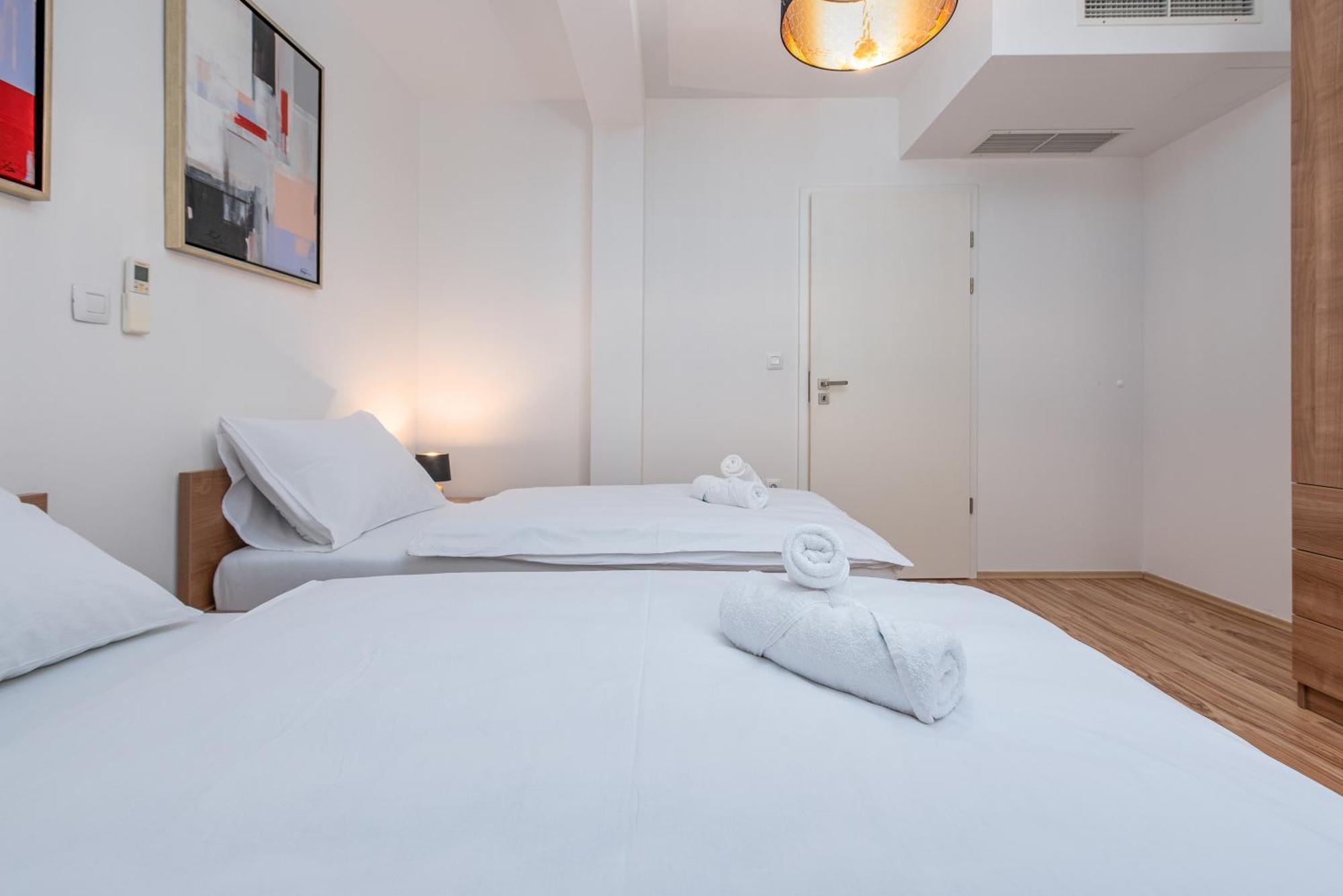 Apartments L&D บีโอกราดนาโมรู ภายนอก รูปภาพ