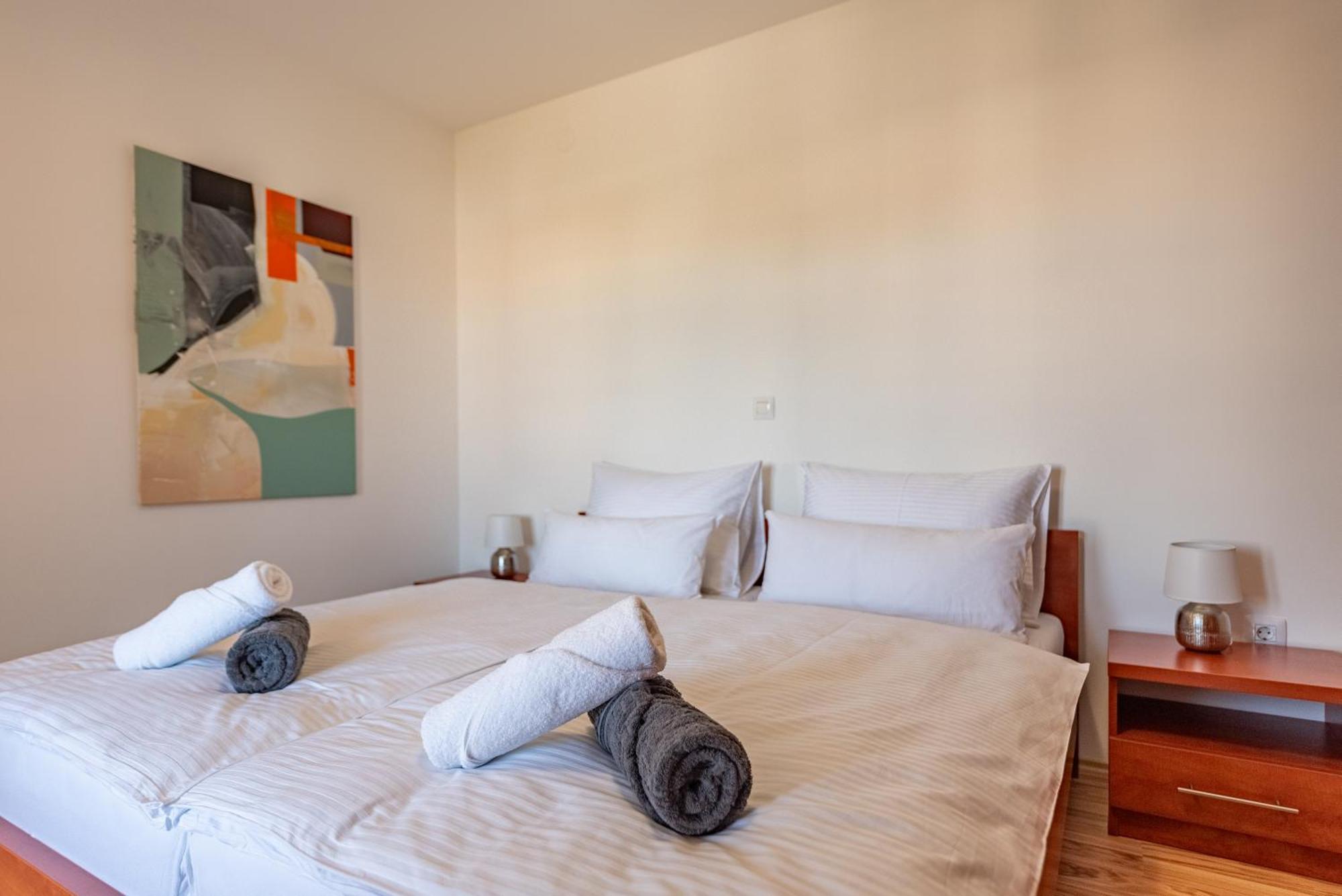 Apartments L&D บีโอกราดนาโมรู ภายนอก รูปภาพ