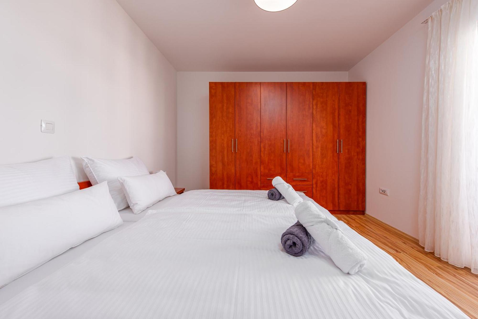 Apartments L&D บีโอกราดนาโมรู ภายนอก รูปภาพ